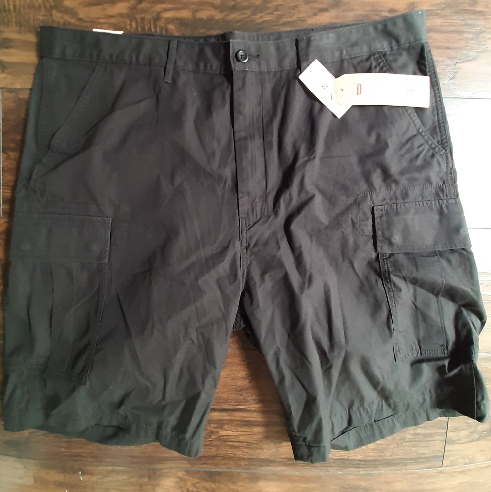 NWT Levi's Carrier Cargo Shorts
